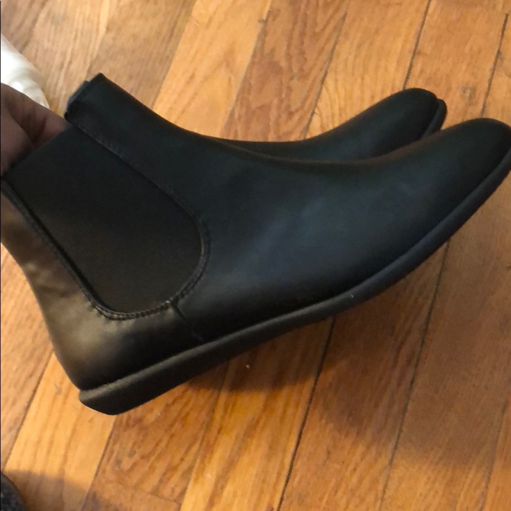 Ankle boots
